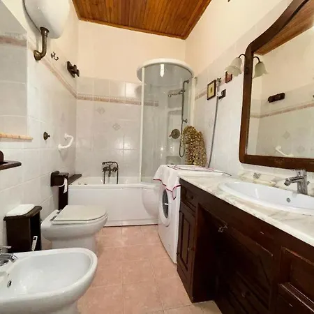 Rifugio Di Pace - Vista E Cucina Attrezzata Appartement *